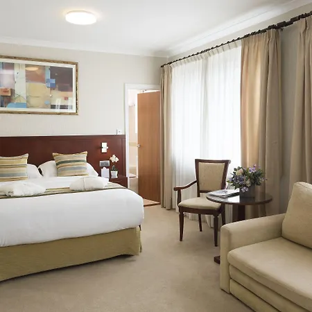 ホテル The Savoy Jersey Saint Helier Jersey