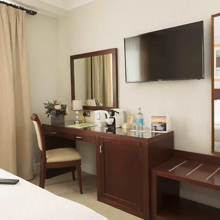 The Savoy Jersey Hotel