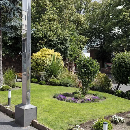 ホテル The Savoy Jersey Saint Helier Jersey