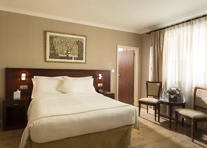 The Savoy Jersey Hotel 4*