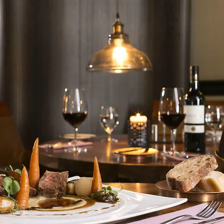 Hotel The Savoy Jersey