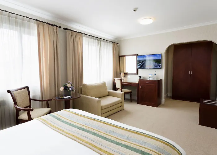 The Savoy Jersey Otel Saint Helier Jersey