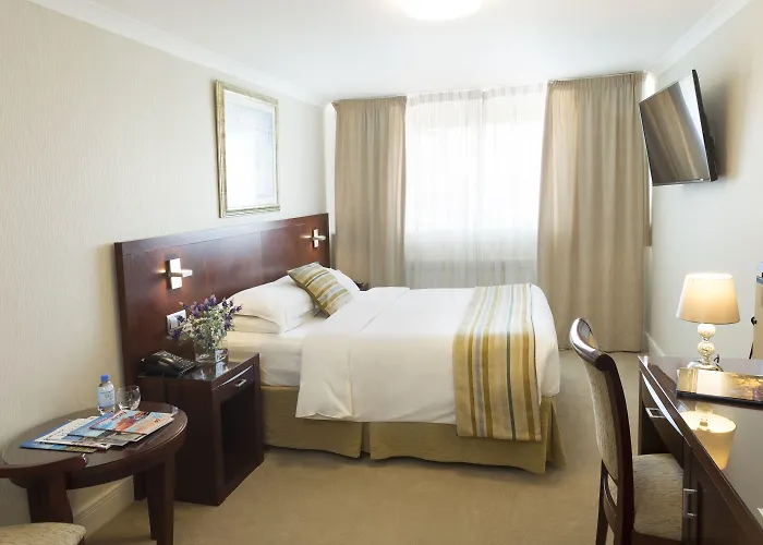 The Savoy Jersey Otel 4*