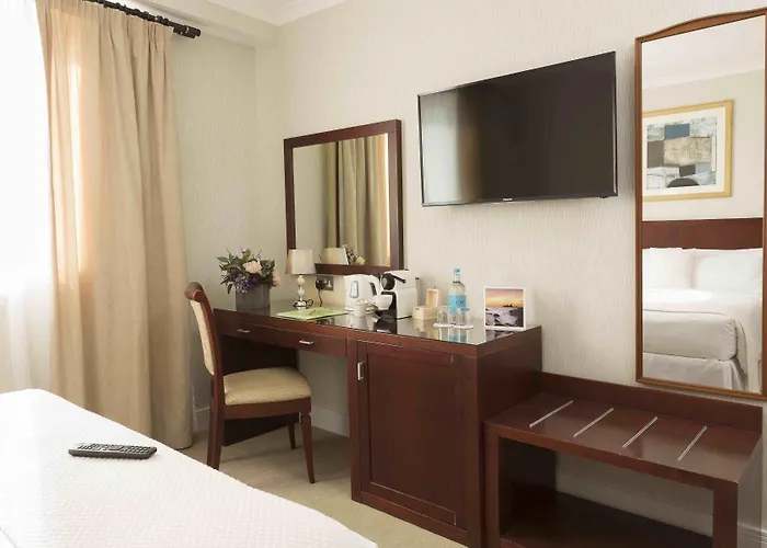 The Savoy Jersey Otel