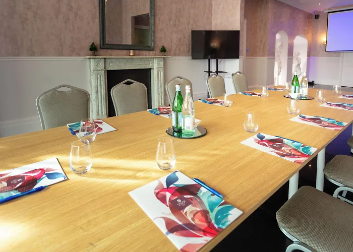 Otel The Savoy Jersey